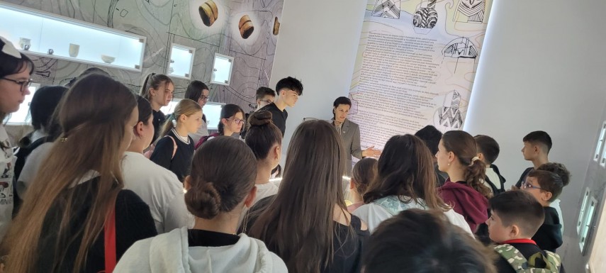 foto mina constanta activitati cu zambete si curiozitate la muzeul axiopolis centrul hamangia cernavoda foto mina constanta activitati cu zambete si curiozitate la muzeul axiopolis centrul hamangia cernavoda