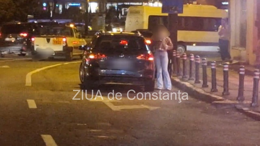 stiri constanta foto video accident rutier intre un autoturism si un scuter condus de un livrator de stiri constanta foto video accident rutier intre un autoturism si un scuter condus de un livrator de