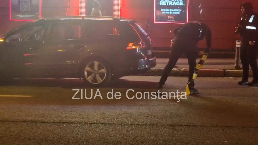 stiri constanta foto video accident rutier intre un autoturism si un scuter condus de un livrator de stiri constanta foto video accident rutier intre un autoturism si un scuter condus de un livrator de