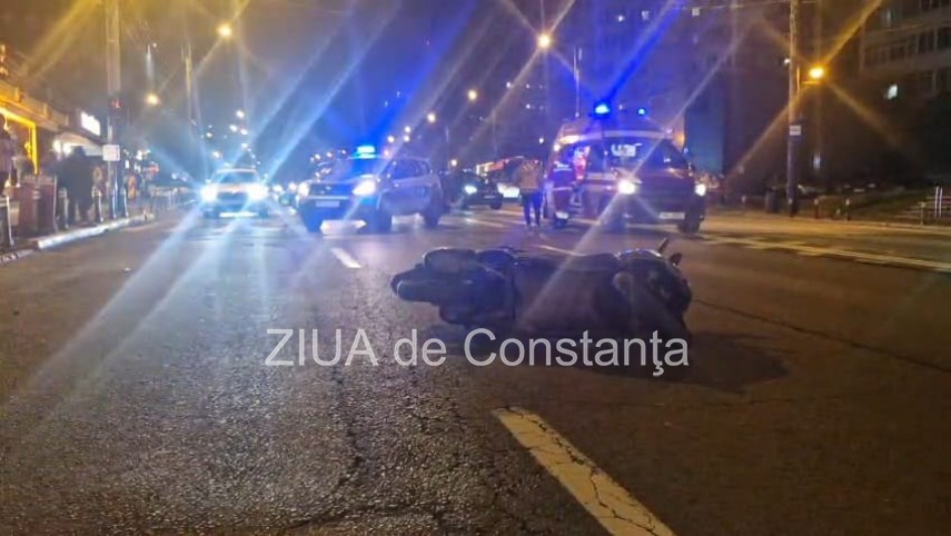 stiri constanta foto video accident rutier intre un autoturism si un scuter condus de un livrator de stiri constanta foto video accident rutier intre un autoturism si un scuter condus de un livrator de