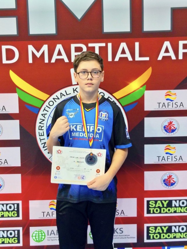 cs medgidia 14 medalii cucerite la campionatul national de grappling gi no gi sunt mandru de toti sportivii cs medgidia 14 medalii cucerite la campionatul national de grappling gi no gi sunt mandru de toti sportivii