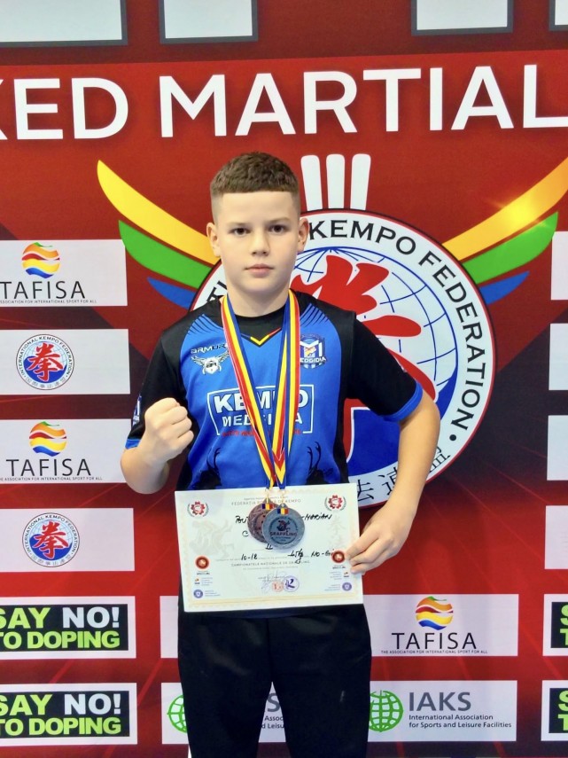 cs medgidia 14 medalii cucerite la campionatul national de grappling gi no gi sunt mandru de toti sportivii cs medgidia 14 medalii cucerite la campionatul national de grappling gi no gi sunt mandru de toti sportivii