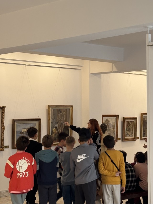 foto atelier de creatie la muzeul de arta constanta cu elevii de la scoala gimnaziala nr 8 scoala gimnaziala foto atelier de creatie la muzeul de arta constanta cu elevii de la scoala gimnaziala nr 8 scoala gimnaziala