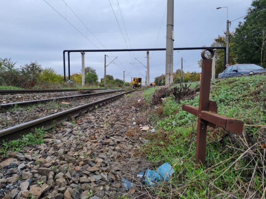foto srcf constanta desfiinteaza trecerile improvizate pentru siguranta feroviara in cadrul campaniei foto srcf constanta desfiinteaza trecerile improvizate pentru siguranta feroviara in cadrul campaniei