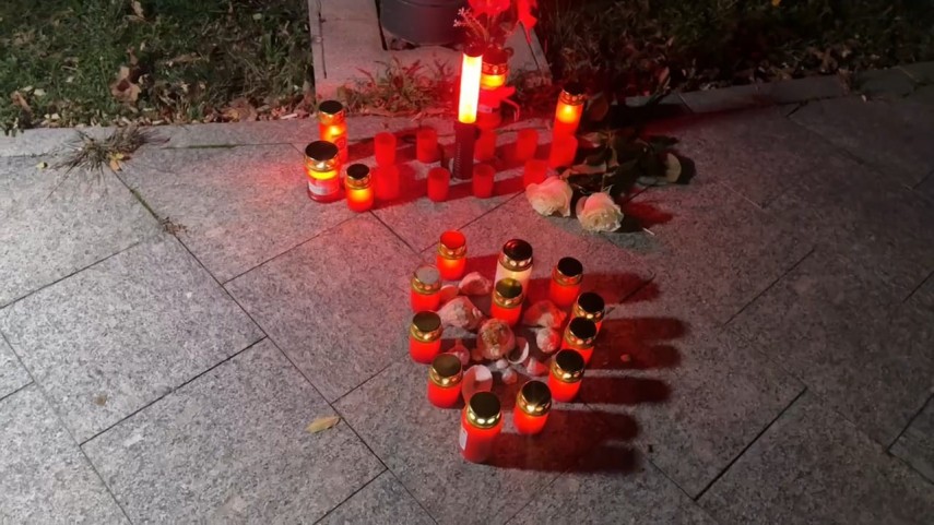 foto video mars de comemorare la constanta la 10 ani de la colectiv oamenii cer in continuare adevar foto video mars de comemorare la constanta la 10 ani de la colectiv oamenii cer in continuare adevar