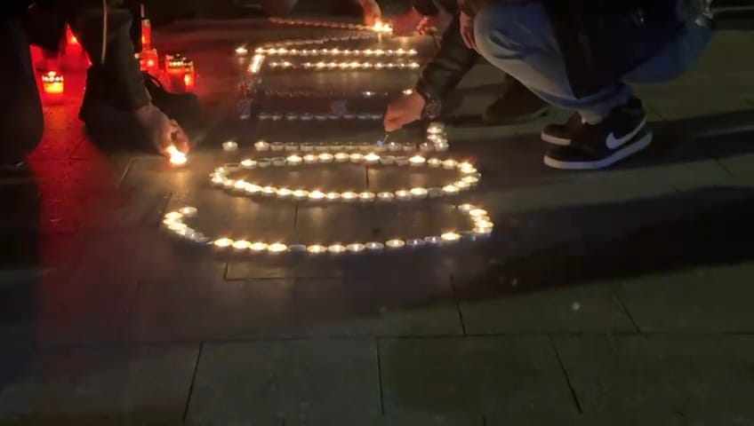 foto video mars de comemorare la constanta la 10 ani de la colectiv oamenii cer in continuare adevar foto video mars de comemorare la constanta la 10 ani de la colectiv oamenii cer in continuare adevar