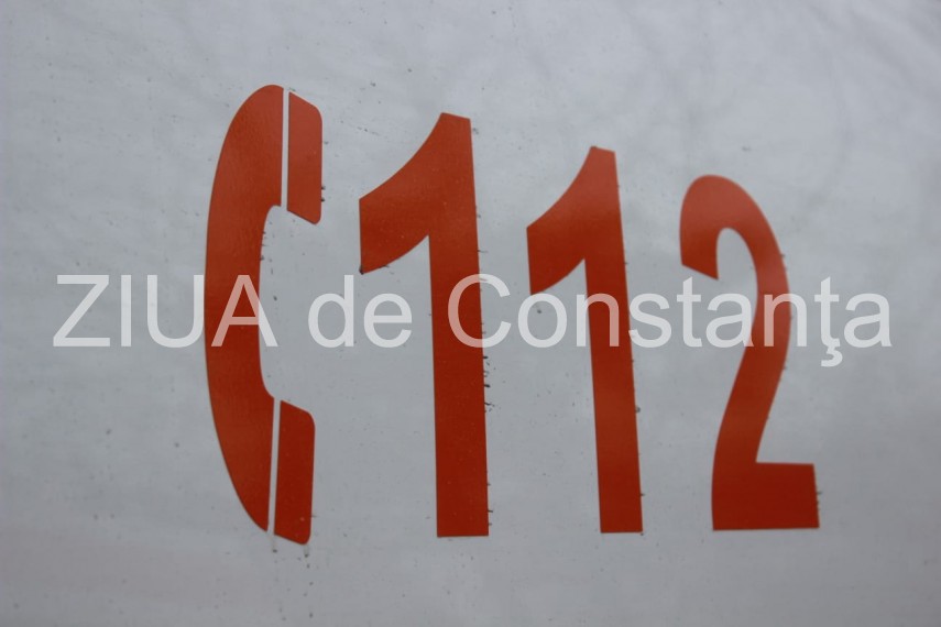 Copil de 2 ani cazut de la etajul doi al unui bloc din Constanta!  