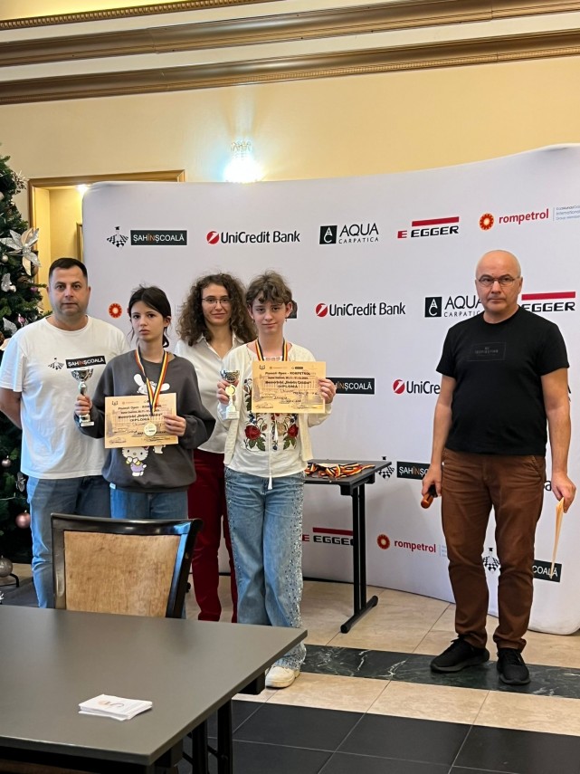 sahistele de la csm constanta pe podium la turneul de la ploiesti au avut evolutii frumoase galerie foto sahistele de la csm constanta pe podium la turneul de la ploiesti au avut evolutii frumoase galerie foto