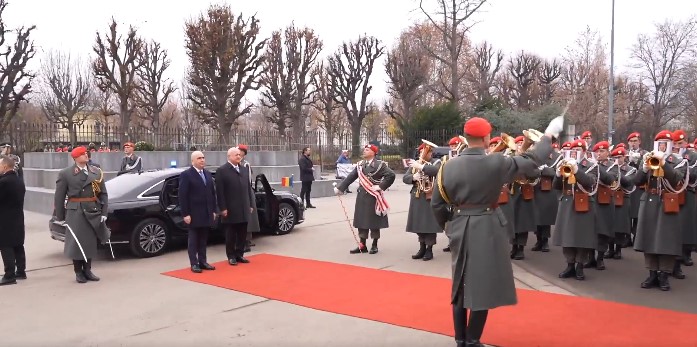 Sursa foto: captură video Facebook/ Guvernul României