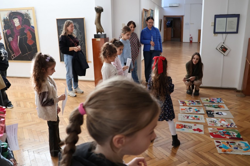 foto aleriere creative la muzeul de arta constanta copiii au realizat masti inspirate din arta africana foto aleriere creative la muzeul de arta constanta copiii au realizat masti inspirate din arta africana