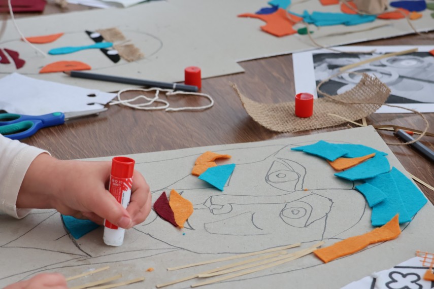 foto aleriere creative la muzeul de arta constanta copiii au realizat masti inspirate din arta africana foto aleriere creative la muzeul de arta constanta copiii au realizat masti inspirate din arta africana