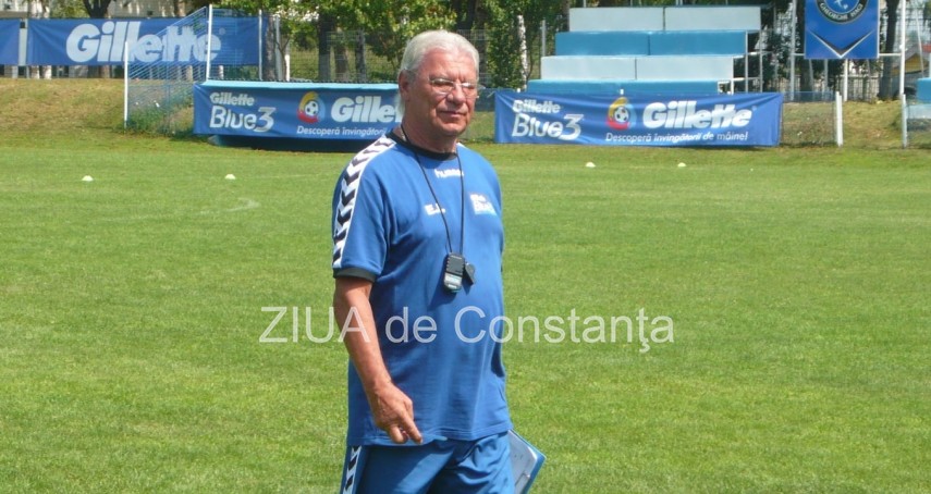 Emeric Ienei, cu mai mulţi ani în urmă, la Constanţa, la Cupa Hagi Danone. Sursa foto: ZIUA de Constanța