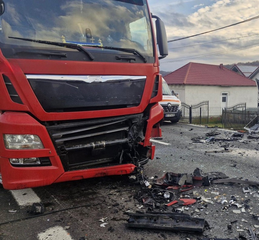 accident rutier mortal in judetul arges un barbat de 76 de ani a murit pe loc galerie foto 917117 accident rutier mortal in judetul arges un barbat de 76 de ani a murit pe loc galerie foto 917117