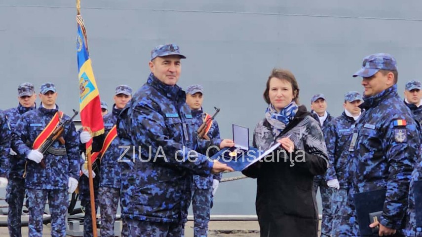 live eveniment in portul militar foto video noul vanator de mine intrat in flota fortelor navale romane live eveniment in portul militar foto video noul vanator de mine intrat in flota fortelor navale romane