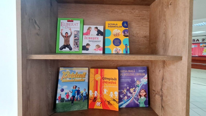 foto proiectul biblioteca din gara citeste cu cfr continua la constanta cu noi volume 917513