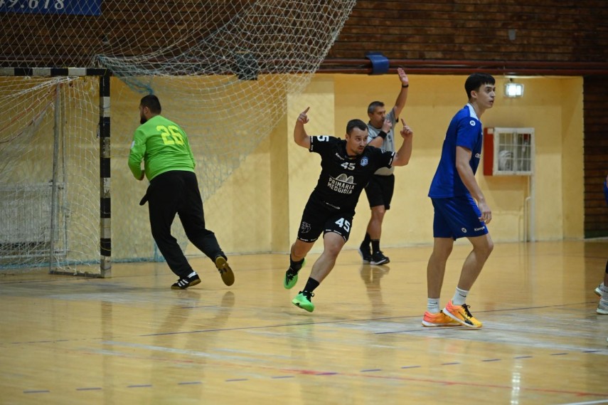 handbal cs medgidia pe locul doi in clasament iar in meciul urmator primeste vizita liderului csa steaua