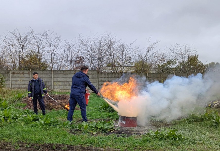 foto jandarmii din constanta s au perfectionat in domeniul protectiei civile 917597