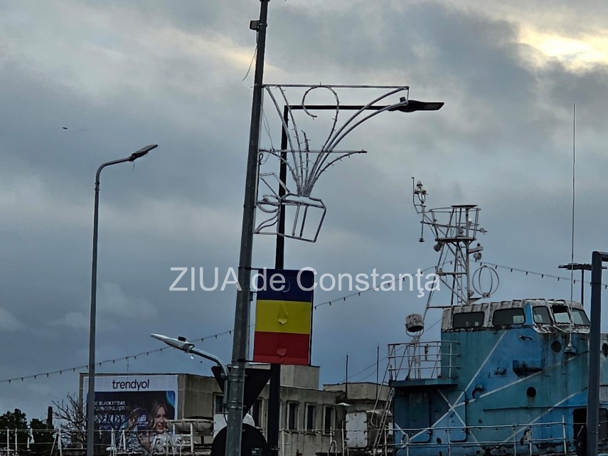 foto video constanta imbraca haine de sarbatori se aprind luminitele pe bulevardul ferdinand 917588