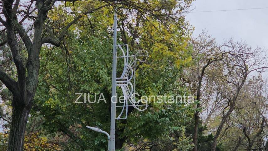 foto video constanta imbraca haine de sarbatori se aprind luminitele pe bulevardul ferdinand 917588