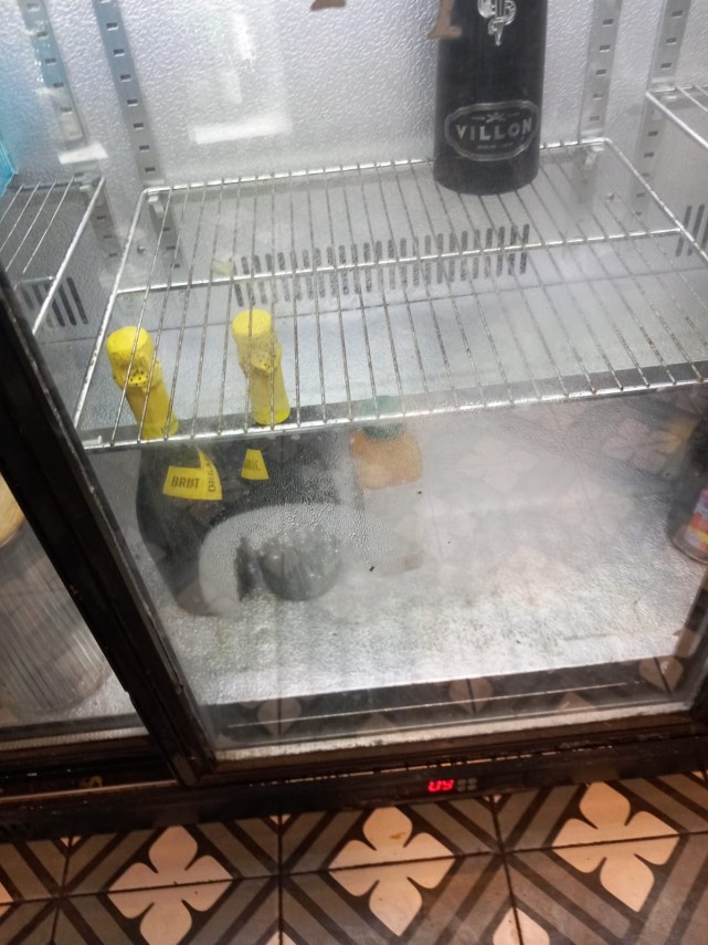 foto controale cjpc constanta abateri grave de igiena la barissimo cocktail bar si restaurantul popino foto controale cjpc constanta abateri grave de igiena la barissimo cocktail bar si restaurantul popino