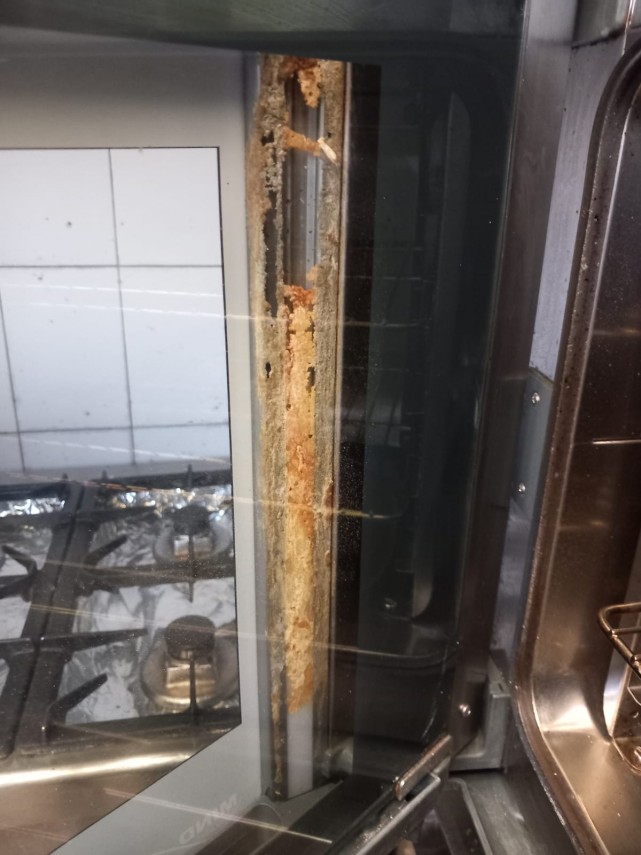 foto controale cjpc constanta abateri grave de igiena la barissimo cocktail bar si restaurantul popino foto controale cjpc constanta abateri grave de igiena la barissimo cocktail bar si restaurantul popino