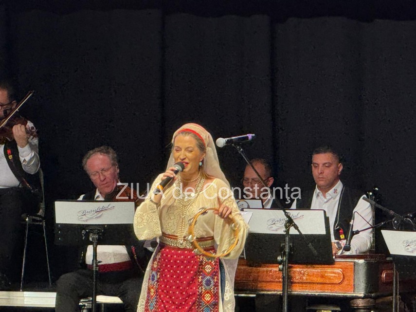 live text foto video prima seara de sarbatoare a zilei dobrogei la centrul jean constantin constanta live text foto video prima seara de sarbatoare a zilei dobrogei la centrul jean constantin constanta