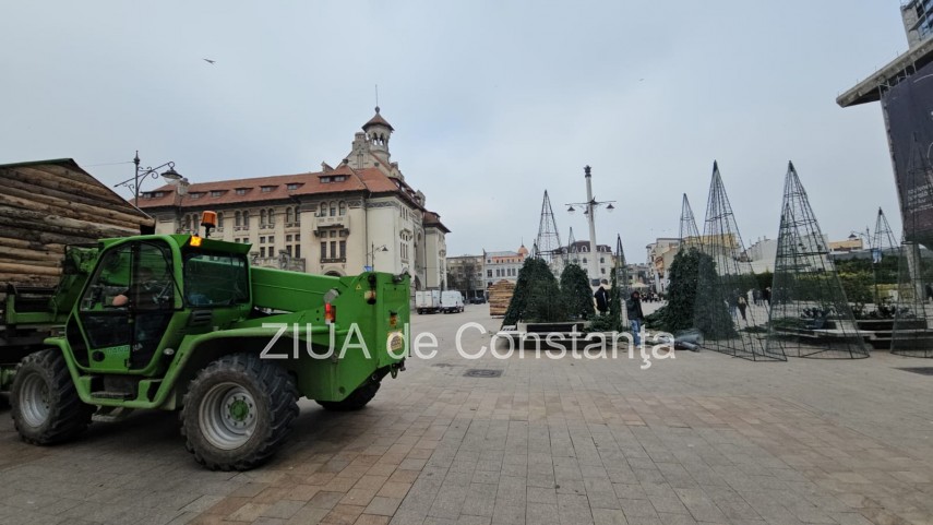 pregatiri in piata ovidiu din constanta pentru targul de craciun foto video 917910 pregatiri in piata ovidiu din constanta pentru targul de craciun foto video 917910