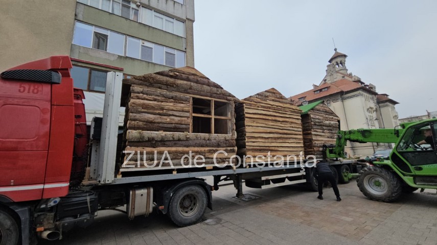 pregatiri in piata ovidiu din constanta pentru targul de craciun foto video 917910 pregatiri in piata ovidiu din constanta pentru targul de craciun foto video 917910