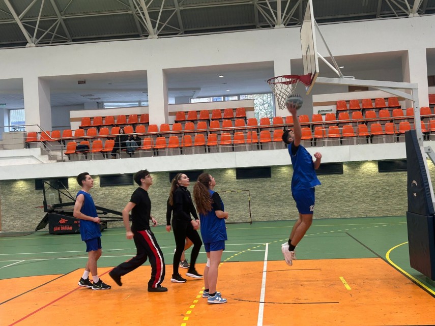 echipele academiei navale mircea cel batran din constanta pe podium in campionatul de baschet universitar echipele academiei navale mircea cel batran din constanta pe podium in campionatul de baschet universitar