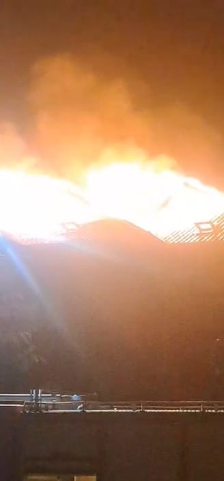 judetul tulcea incendiu la o pensiune din mahmudia intervin pompierii 918021 judetul tulcea incendiu la o pensiune din mahmudia intervin pompierii 918021