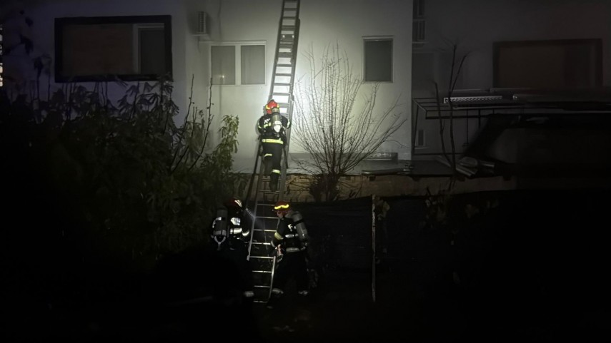 judetul tulcea incendiu la o pensiune din mahmudia intervin pompierii 918021 judetul tulcea incendiu la o pensiune din mahmudia intervin pompierii 918021
