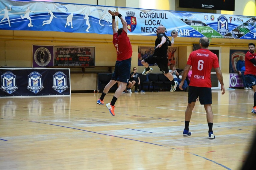 handbal cs medgidia a cedat acasa in duelul primelor doua clasate cu csa steaua bucuresti galerie foto handbal cs medgidia a cedat acasa in duelul primelor doua clasate cu csa steaua bucuresti galerie foto