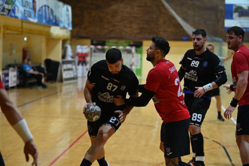 handbal cs medgidia a cedat acasa in duelul primelor doua clasate cu csa steaua bucuresti galerie foto handbal cs medgidia a cedat acasa in duelul primelor doua clasate cu csa steaua bucuresti galerie foto