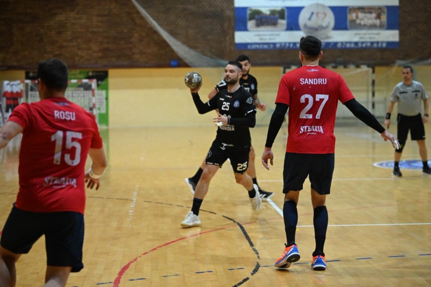 handbal cs medgidia a cedat acasa in duelul primelor doua clasate cu csa steaua bucuresti galerie foto handbal cs medgidia a cedat acasa in duelul primelor doua clasate cu csa steaua bucuresti galerie foto