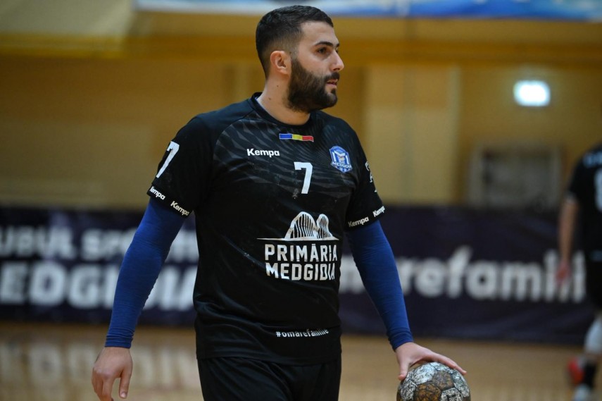 handbal cs medgidia a cedat acasa in duelul primelor doua clasate cu csa steaua bucuresti galerie foto handbal cs medgidia a cedat acasa in duelul primelor doua clasate cu csa steaua bucuresti galerie foto