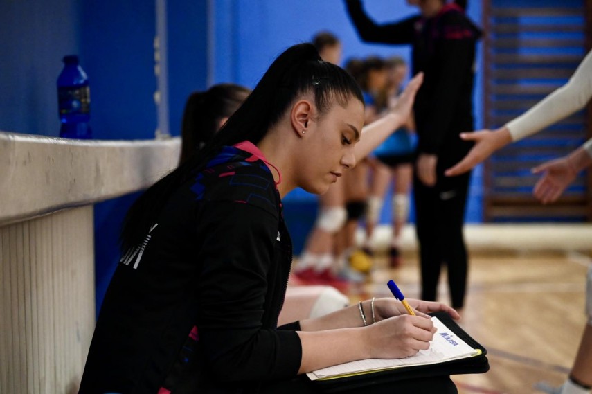 volei echipa de cadete a cs medgidia pe locul doi in clasament dupa primele doua turnee galerie foto volei echipa de cadete a cs medgidia pe locul doi in clasament dupa primele doua turnee galerie foto