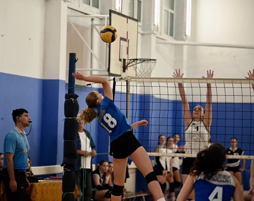 volei echipa de cadete a cs medgidia pe locul doi in clasament dupa primele doua turnee galerie foto volei echipa de cadete a cs medgidia pe locul doi in clasament dupa primele doua turnee galerie foto