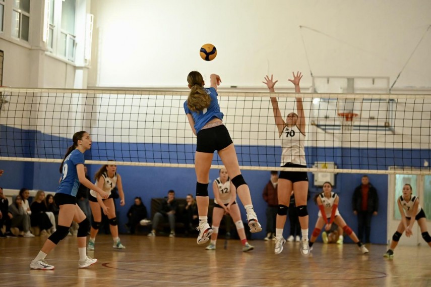 volei echipa de cadete a cs medgidia pe locul doi in clasament dupa primele doua turnee galerie foto volei echipa de cadete a cs medgidia pe locul doi in clasament dupa primele doua turnee galerie foto