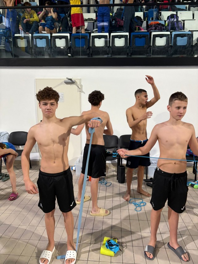 inotatorii formati la atena sport club constanta rezultate de top la nationale eric andries record al inotatorii formati la atena sport club constanta rezultate de top la nationale eric andries record al