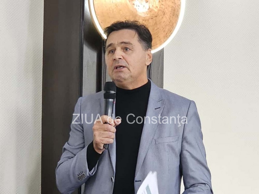 foto video sedinta la prefectura constanta privind dreptul de proprietate asupra domeniului public in foto video sedinta la prefectura constanta privind dreptul de proprietate asupra domeniului public in