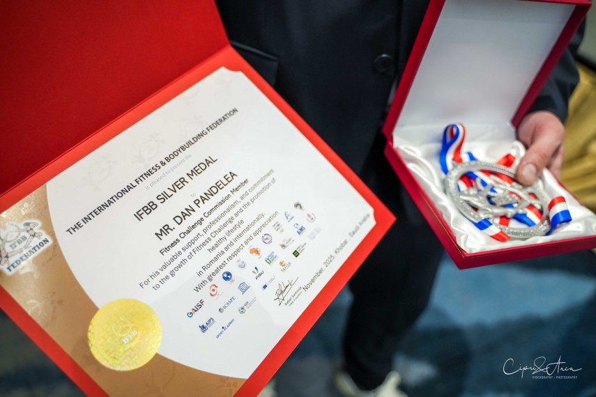 Imagine preluată de pe pagina de Facebook „Federația Română de Culturism și Fitness“. 