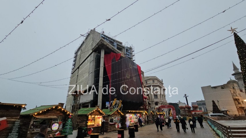 foto video ursi de plus atarnati pe pe fatada cladiri din piata ovidiu organizatori am dorit sa mai acopar foto video ursi de plus atarnati pe pe fatada cladiri din piata ovidiu organizatori am dorit sa mai acopar
