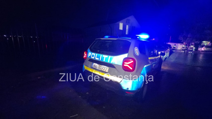 foto video pompierii din constanta in alerta dupa un accident produs in valu lui traian un barbat a ajuns foto video pompierii din constanta in alerta dupa un accident produs in valu lui traian un barbat a ajuns