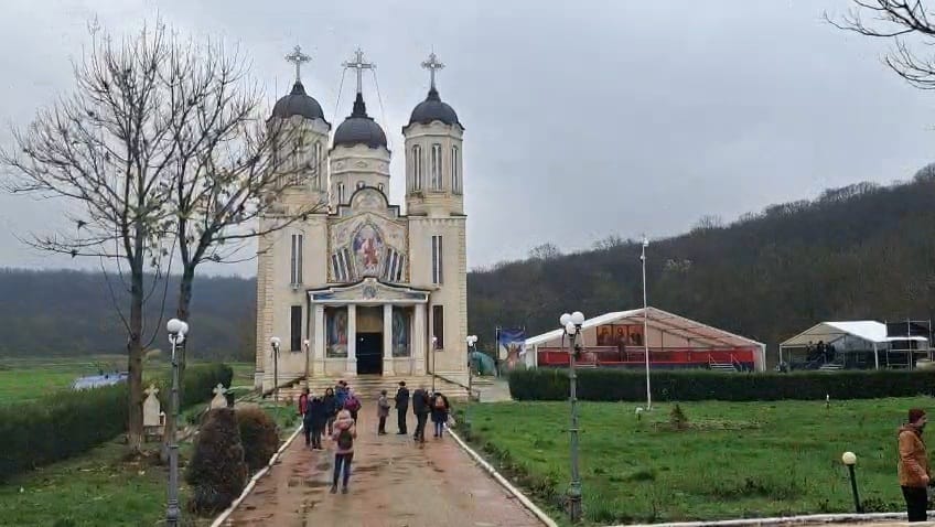 foto cu rol ilustrativ 