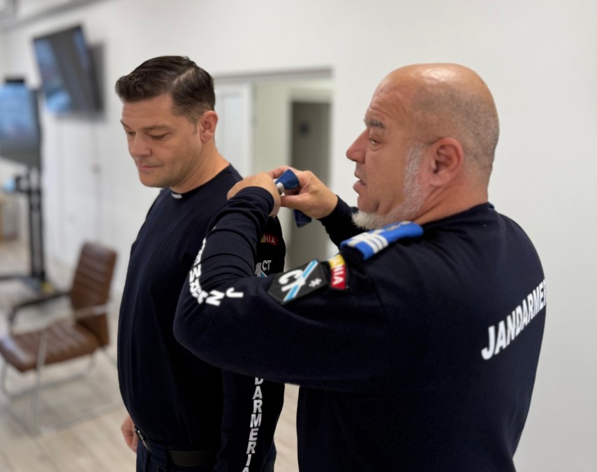 foto ceremonie de avansare in grad la inspectoratul de jandarmi judetean constanta cu ocazia zilei nationale foto ceremonie de avansare in grad la inspectoratul de jandarmi judetean constanta cu ocazia zilei nationale