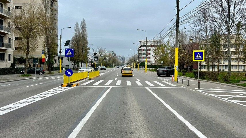 foto primaria constanta un nou scuar median a fost amenajat la trecerea de pietoni situata pe bulevardul foto primaria constanta un nou scuar median a fost amenajat la trecerea de pietoni situata pe bulevardul