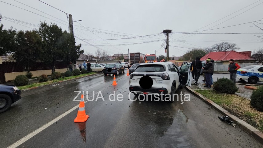 judetul constanta trei autoturisme implicate intr un accident in localitatea lumina primele informatii judetul constanta trei autoturisme implicate intr un accident in localitatea lumina primele informatii