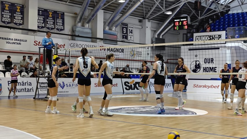foto echipa de volei feminin a csm constanta invinsa pe terenul vicecampioanei cso voluntari 920250 foto echipa de volei feminin a csm constanta invinsa pe terenul vicecampioanei cso voluntari 920250