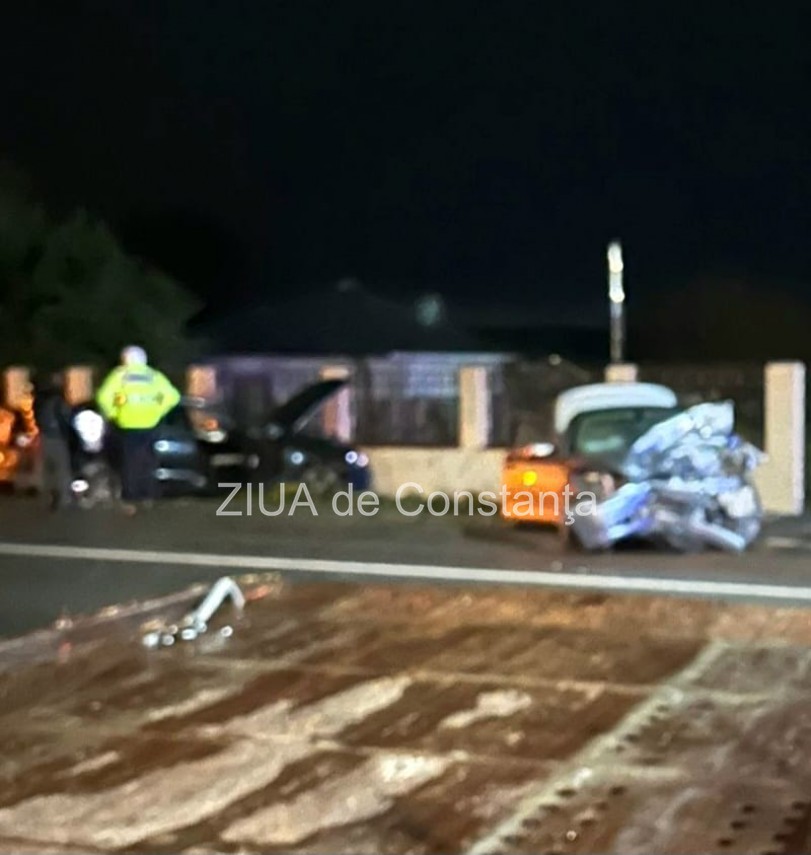 foto doua autoturisme implicate intr un accident in poarta alba judetul constanta 920257 foto doua autoturisme implicate intr un accident in poarta alba judetul constanta 920257