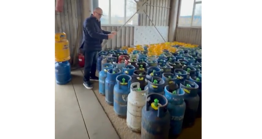 foto video horia constantinescu presedintele cjpc constanta avertizeaza asupra pericolului buteliilor foto video horia constantinescu presedintele cjpc constanta avertizeaza asupra pericolului buteliilor